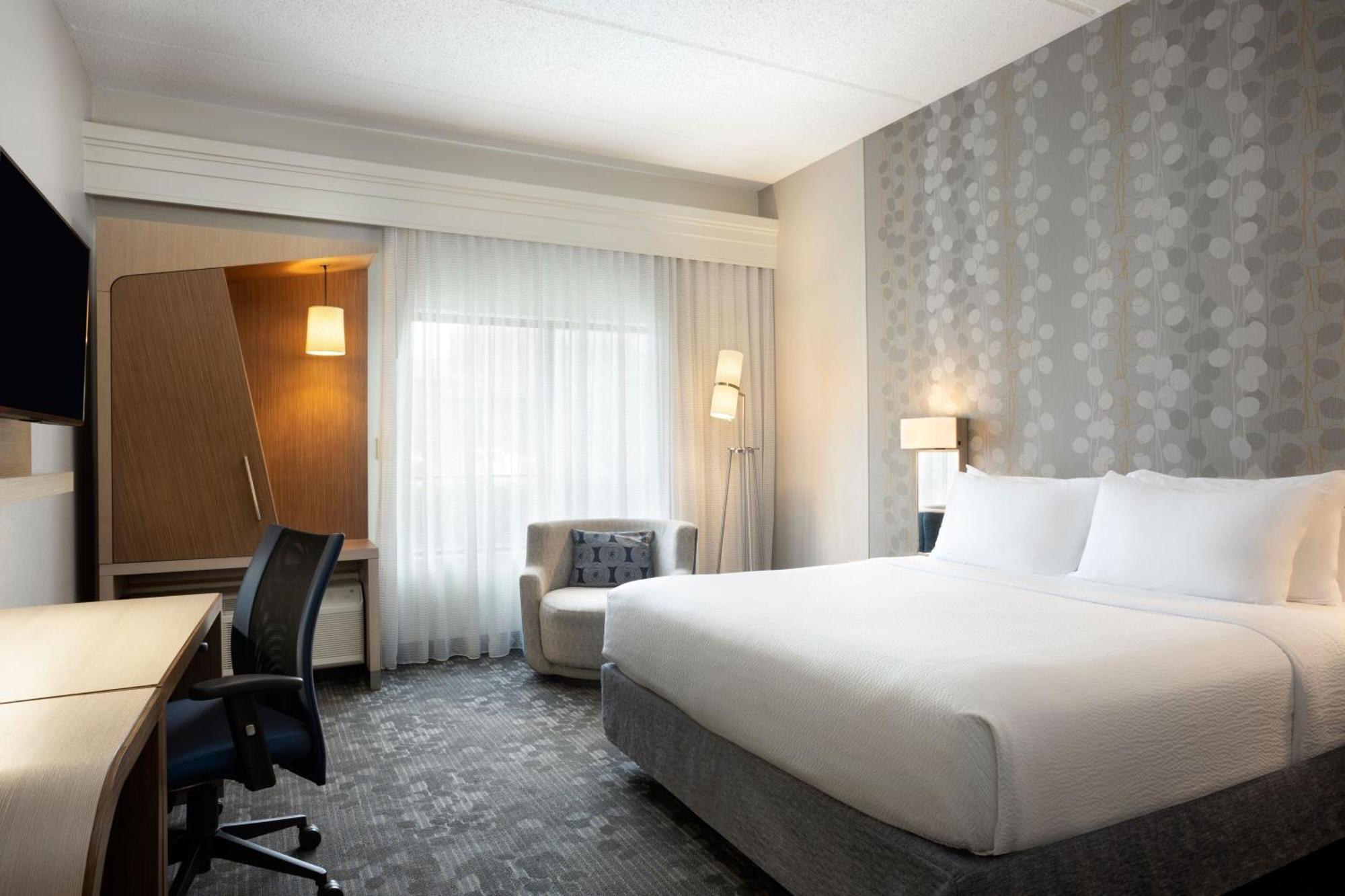 Courtyard By Marriott- Austin