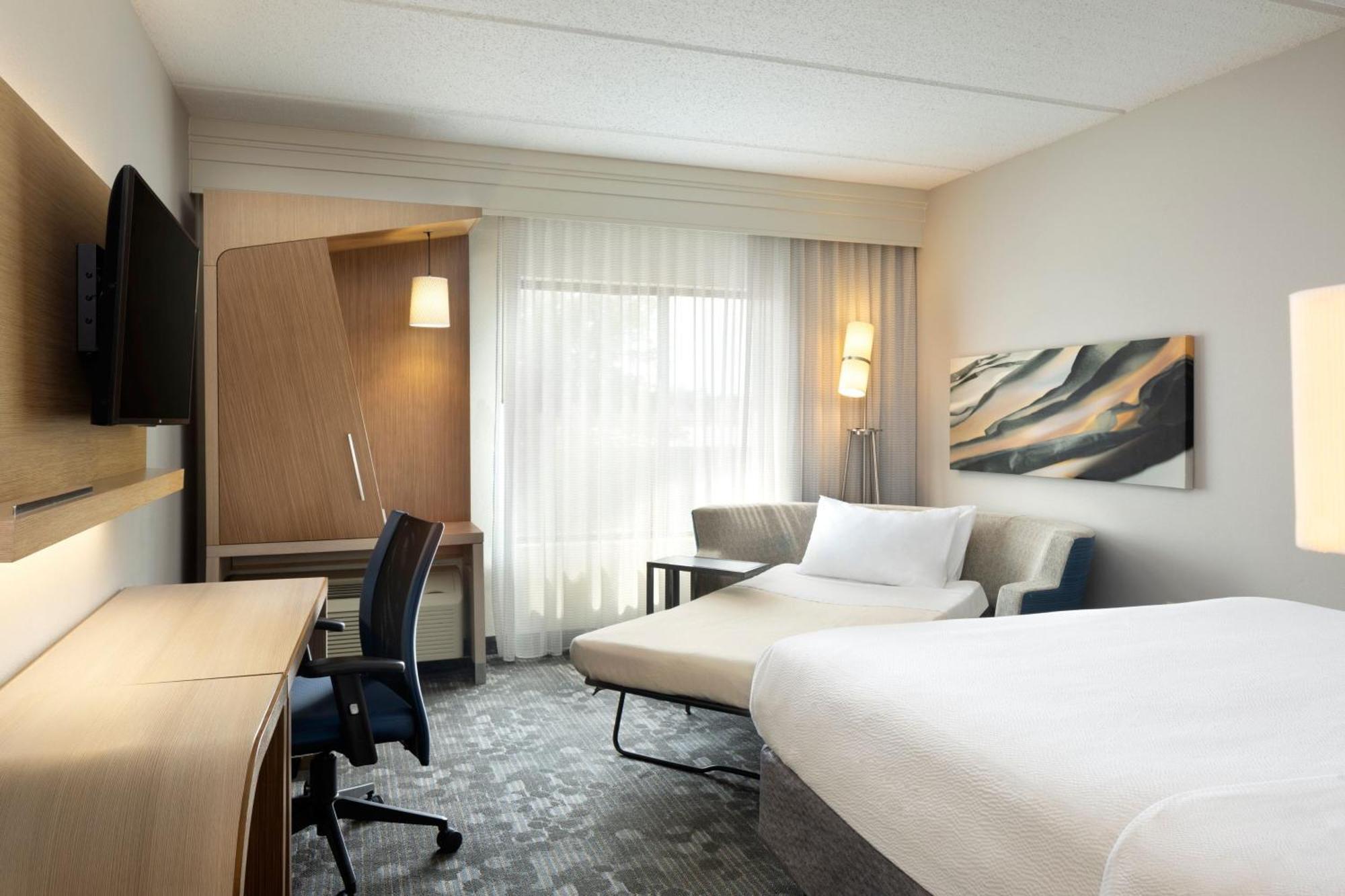 Courtyard By Marriott- Austin